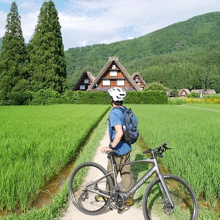 Guesthouse Shirakawa-Go Inn מראה חיצוני תמונה