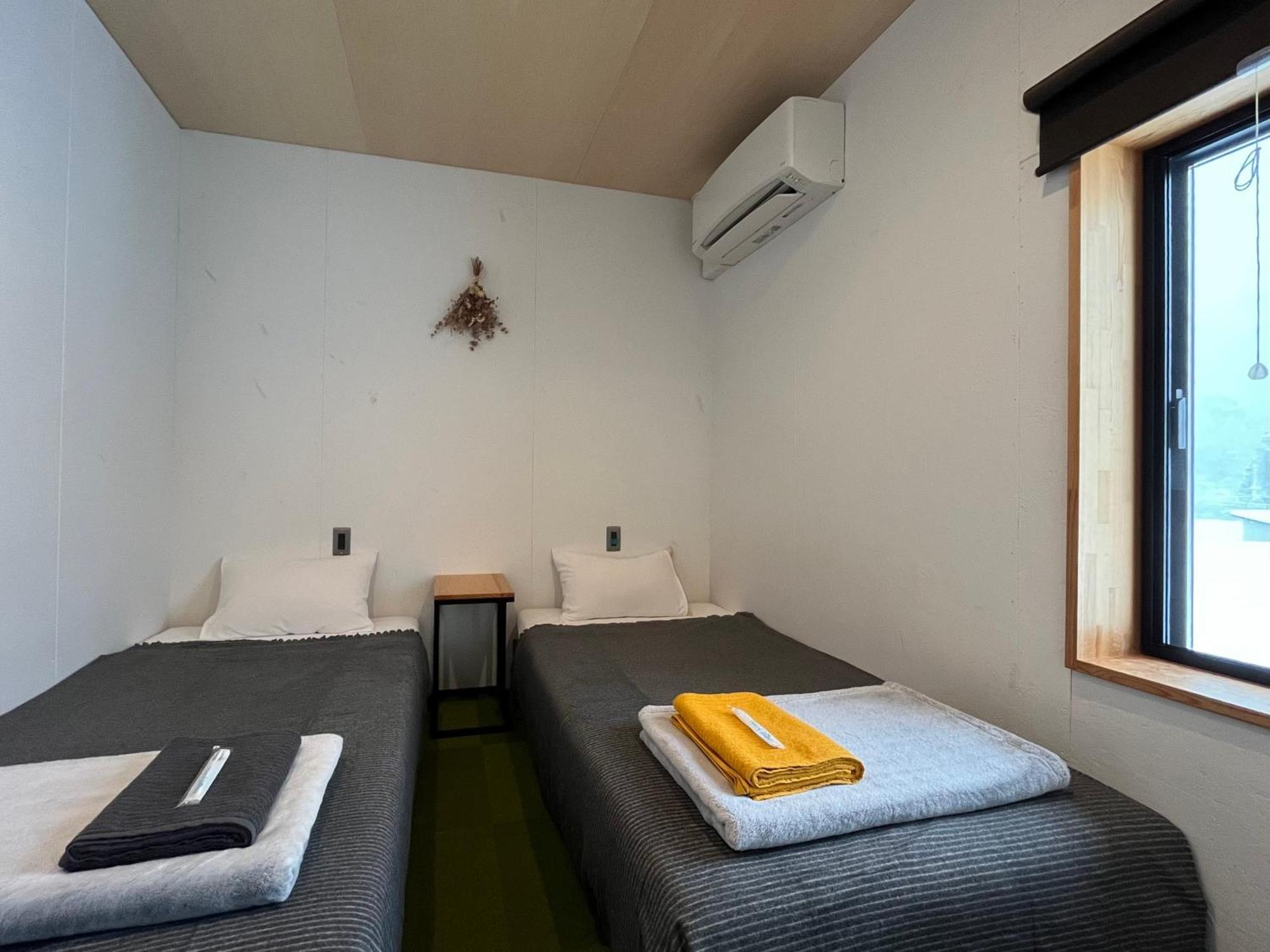 Guesthouse Shirakawa-Go Inn מראה חיצוני תמונה