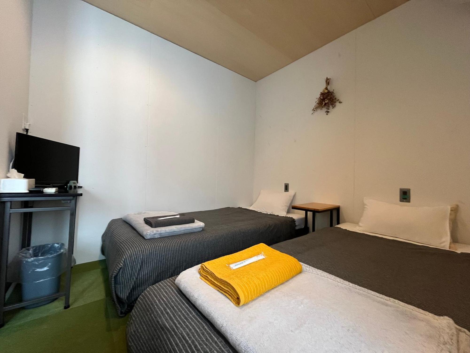 Guesthouse Shirakawa-Go Inn מראה חיצוני תמונה
