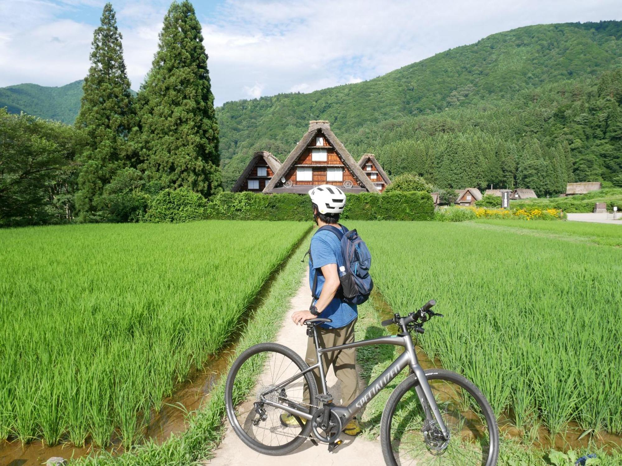 Guesthouse Shirakawa-Go Inn מראה חיצוני תמונה